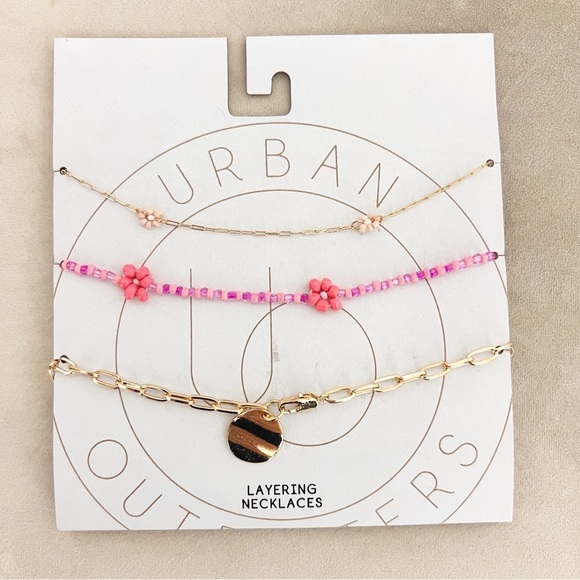 NWT Urban Outfitters Gold Bright Pink Beaded Layered Necklace - Picture 1 of 3